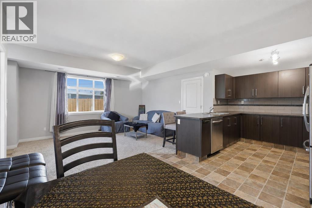 #303 639 Oak Street - 11