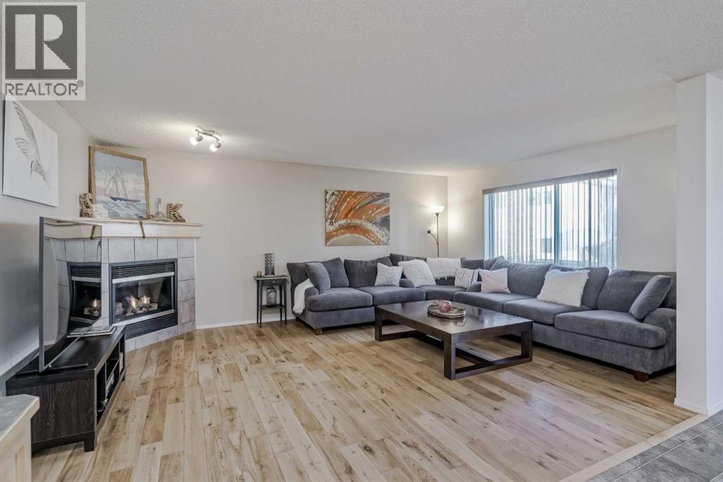 212 Cove Court - 14