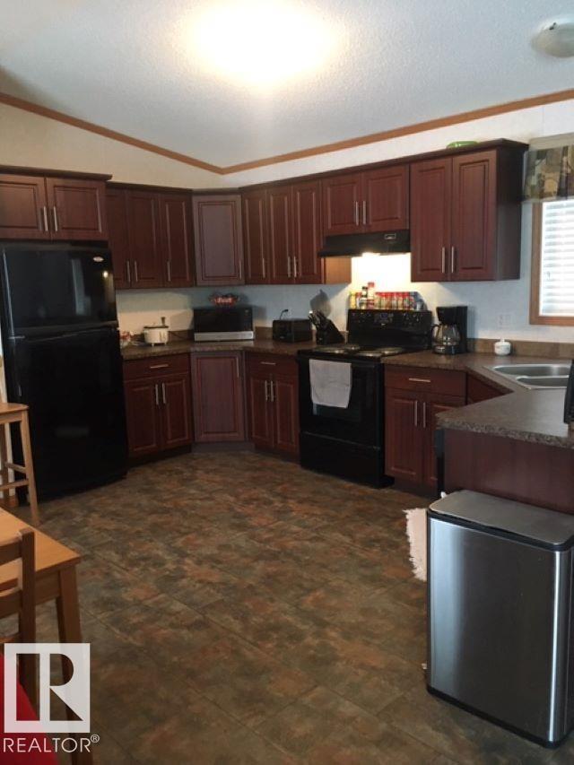 174 Pine LN - 2