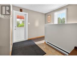 603 Main Road thumbnail 16