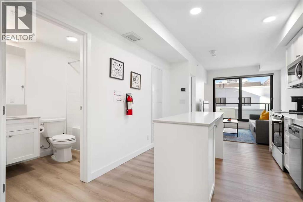 #405 123 4 Street NE - 18