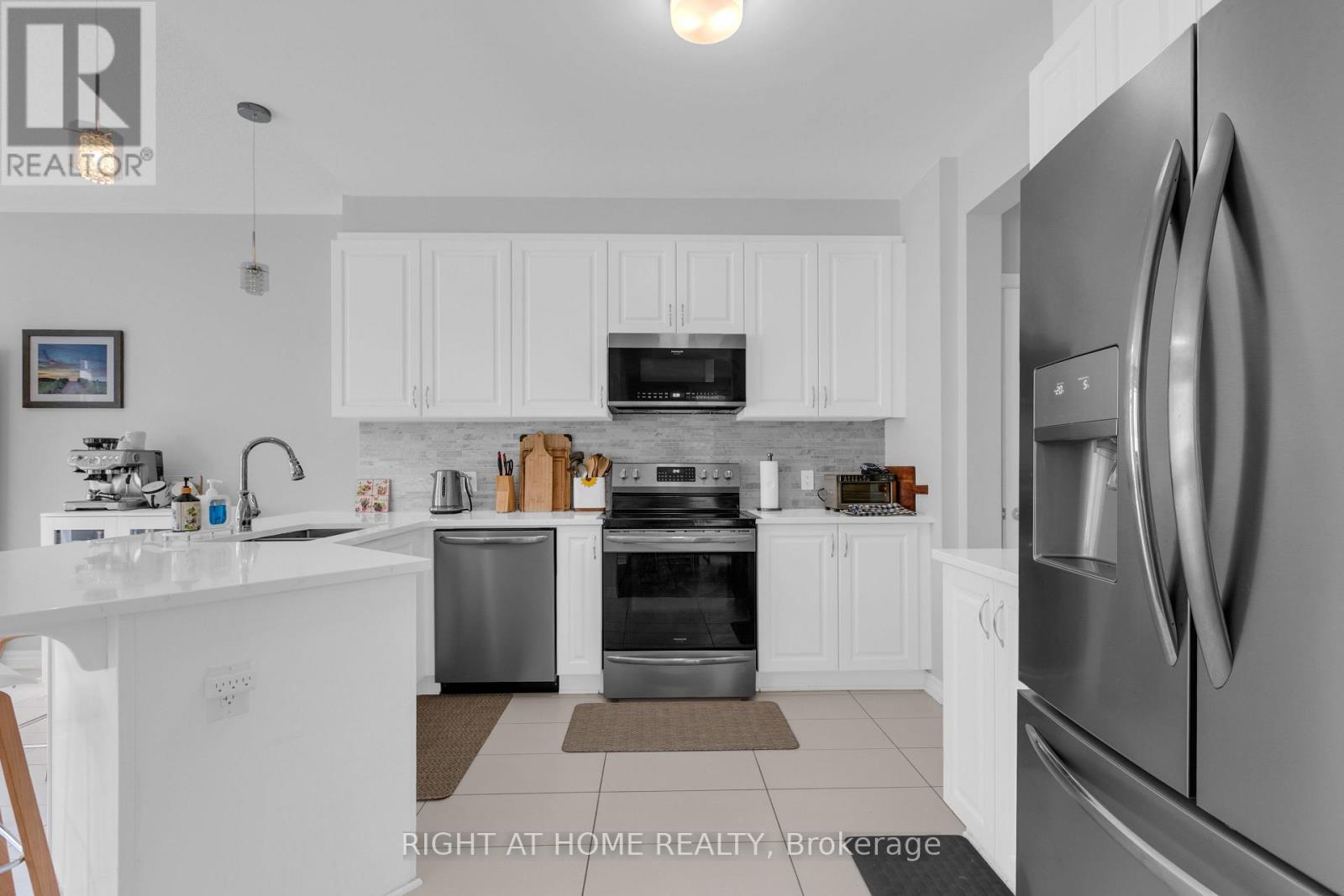 4 Bed, 3 Bath House for Rent in Ottawa – 104 UNITY PLACE, Ottawa – MLS# X13533050 - Image 10