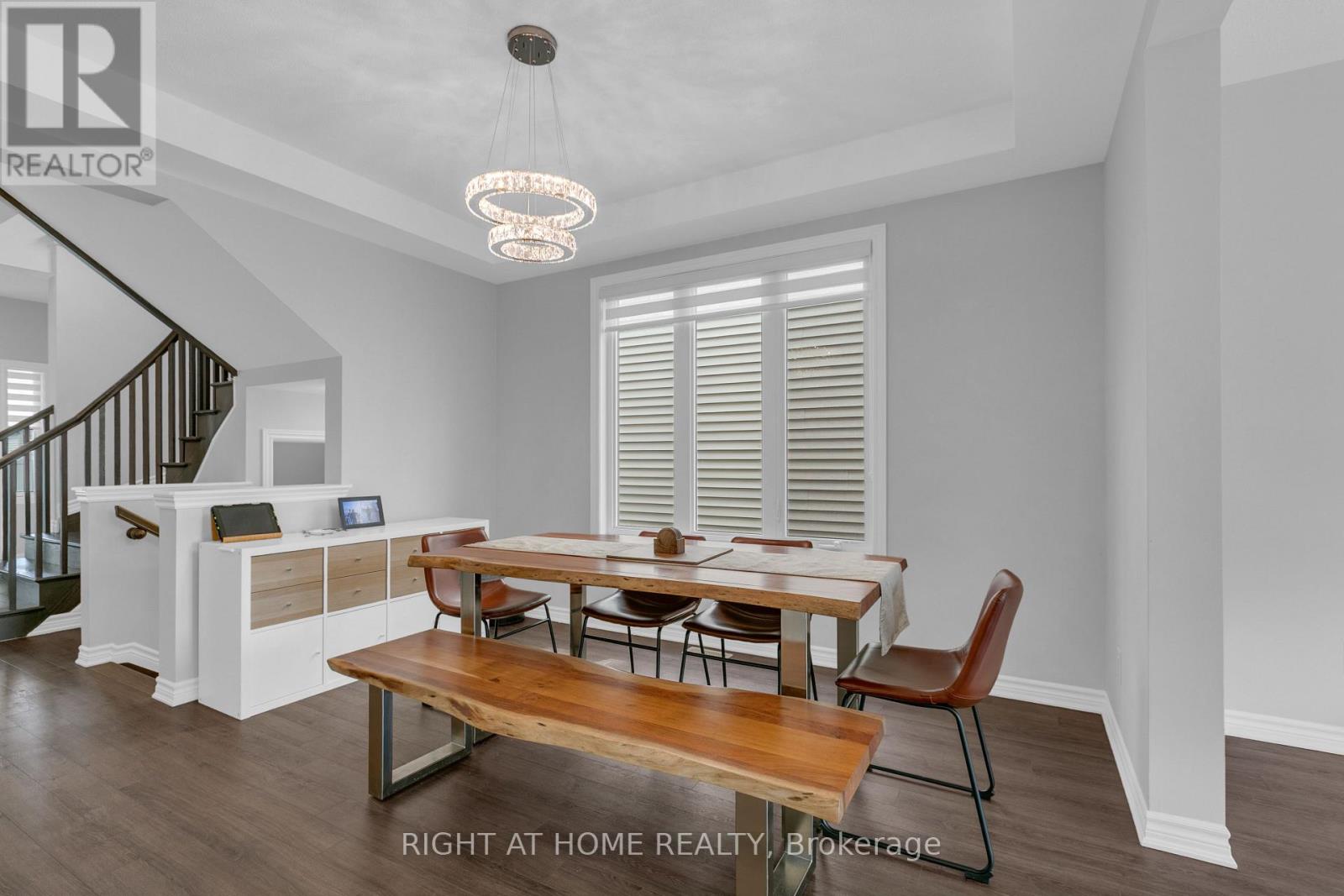 Dining Rm