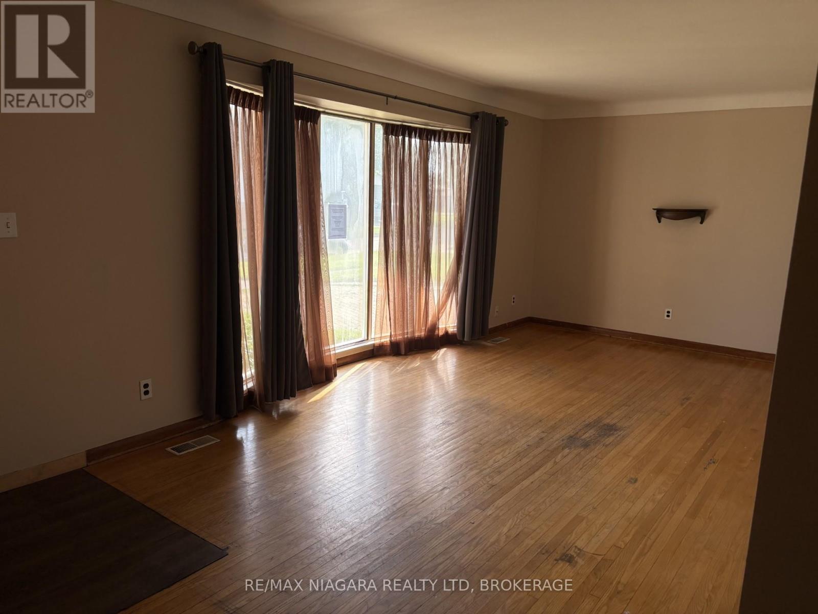 6611 MARGARET STREET - Image 5