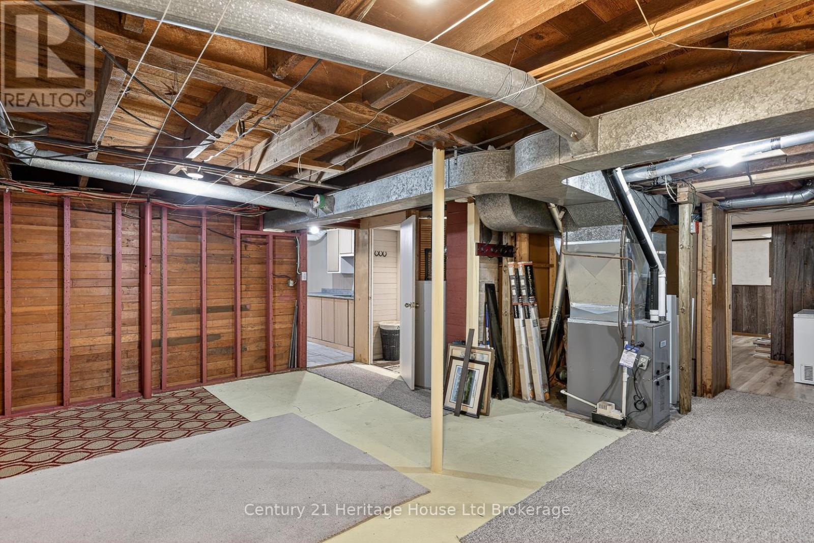 69 BEE STREET - 27