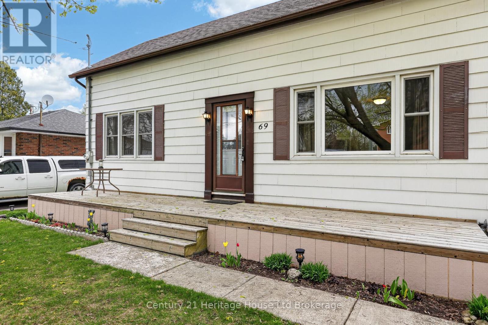 69 BEE STREET - 5