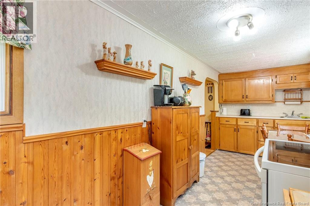 3066 Loch Lomond Road - 11