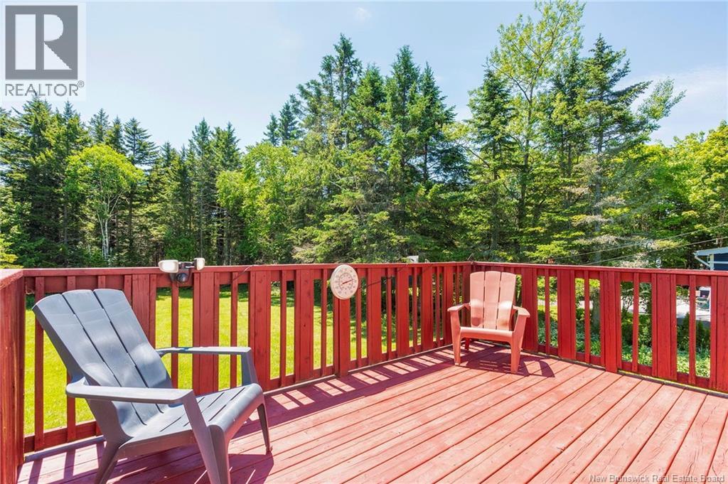 3066 Loch Lomond Road - 41