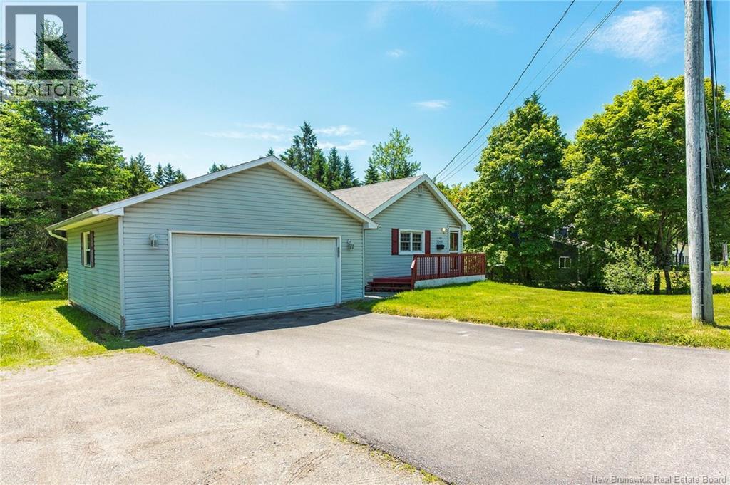 3066 Loch Lomond Road - 46