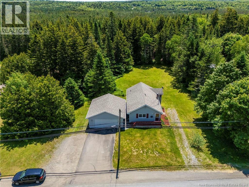 3066 Loch Lomond Road - Image 49