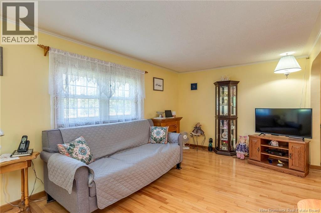 3066 Loch Lomond Road - 5
