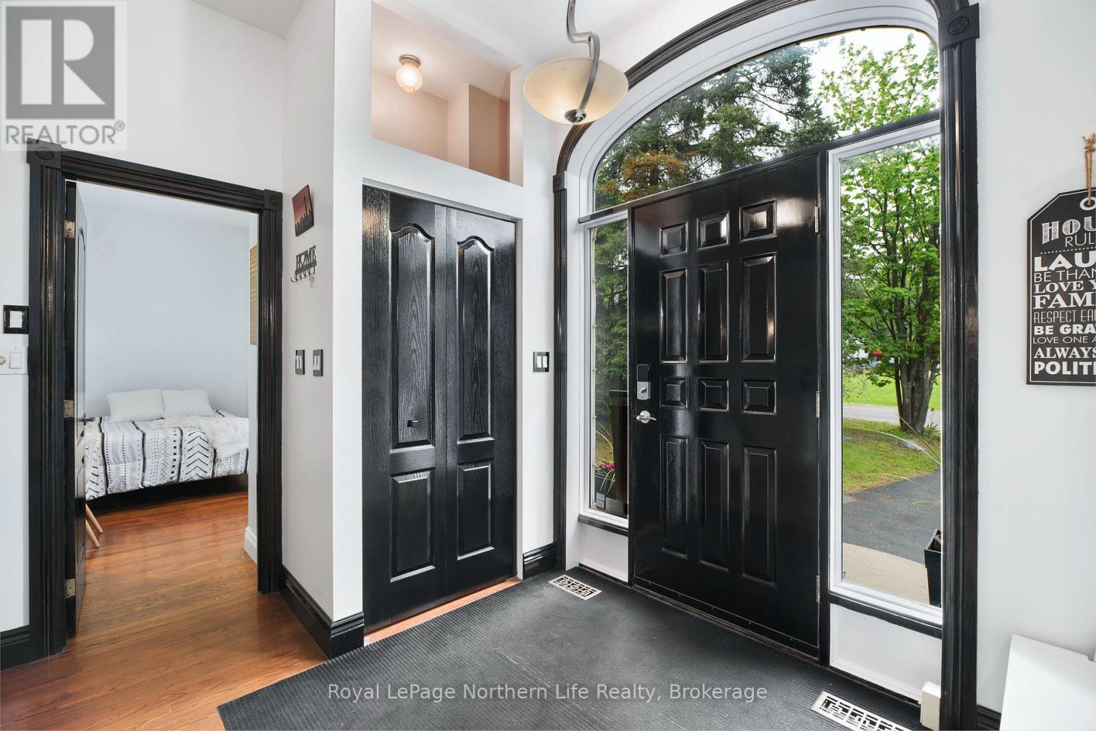 421 COLLINS DRIVE - 7