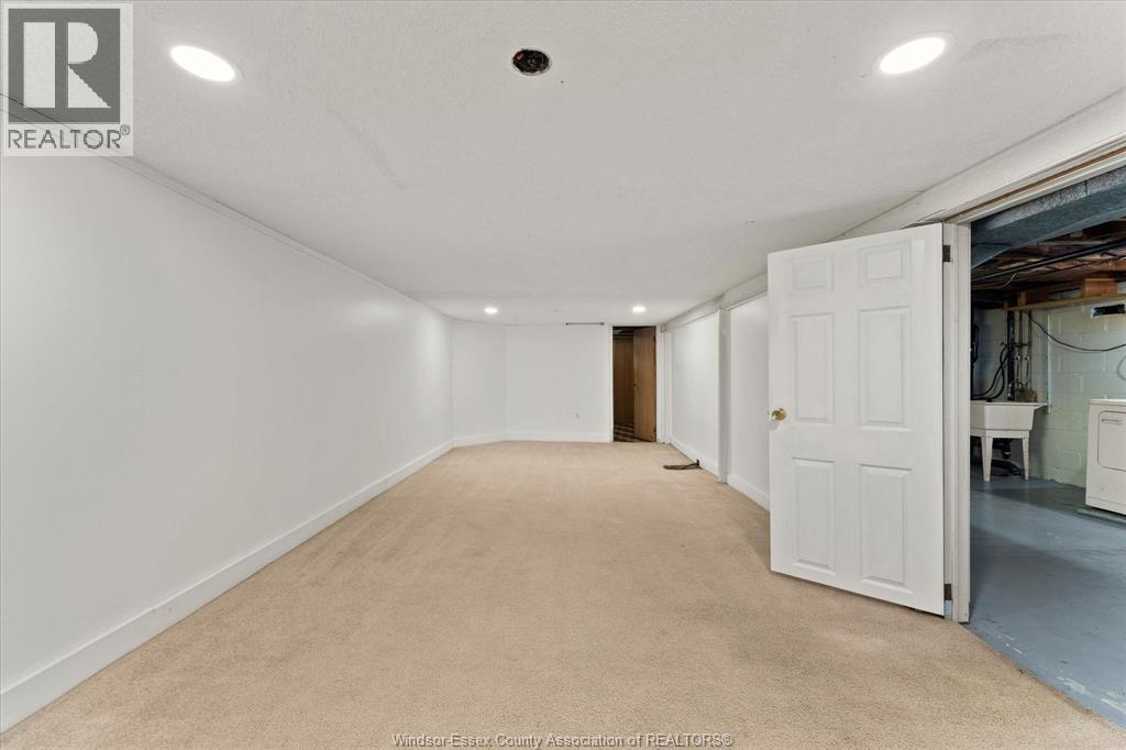 3209 DANDURAND AVENUE - 18