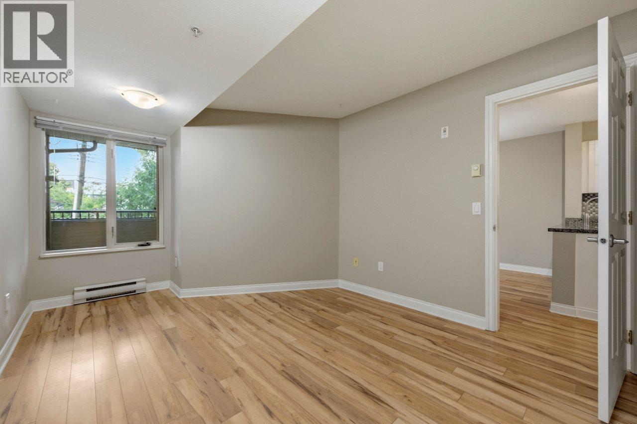 209 688 E 16TH AVENUE, Vancouver