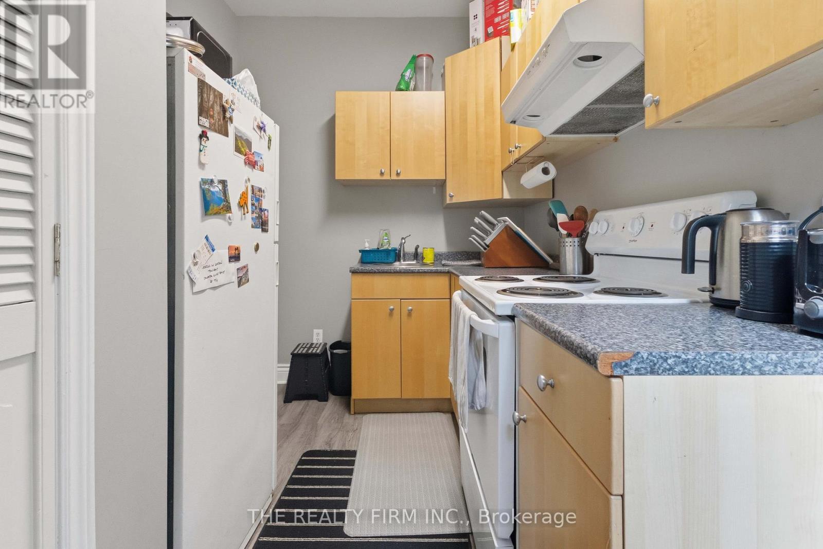 340 RIVERSIDE DRIVE - 27