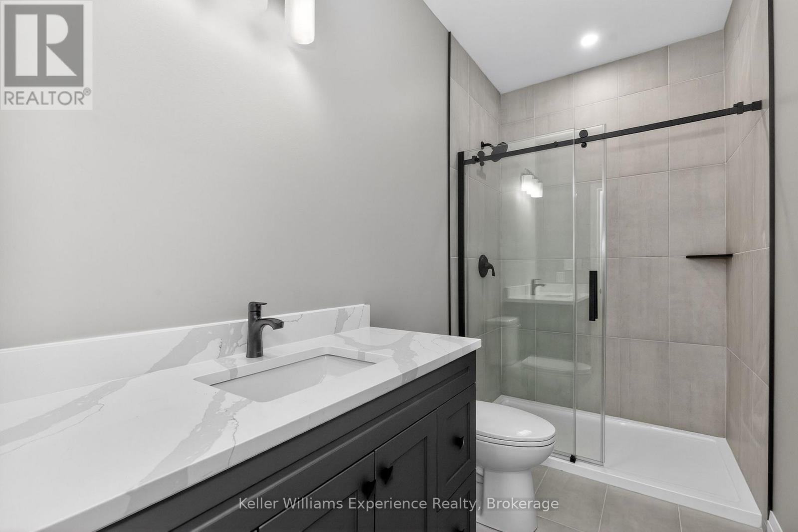 62 RUE VANIER - 15