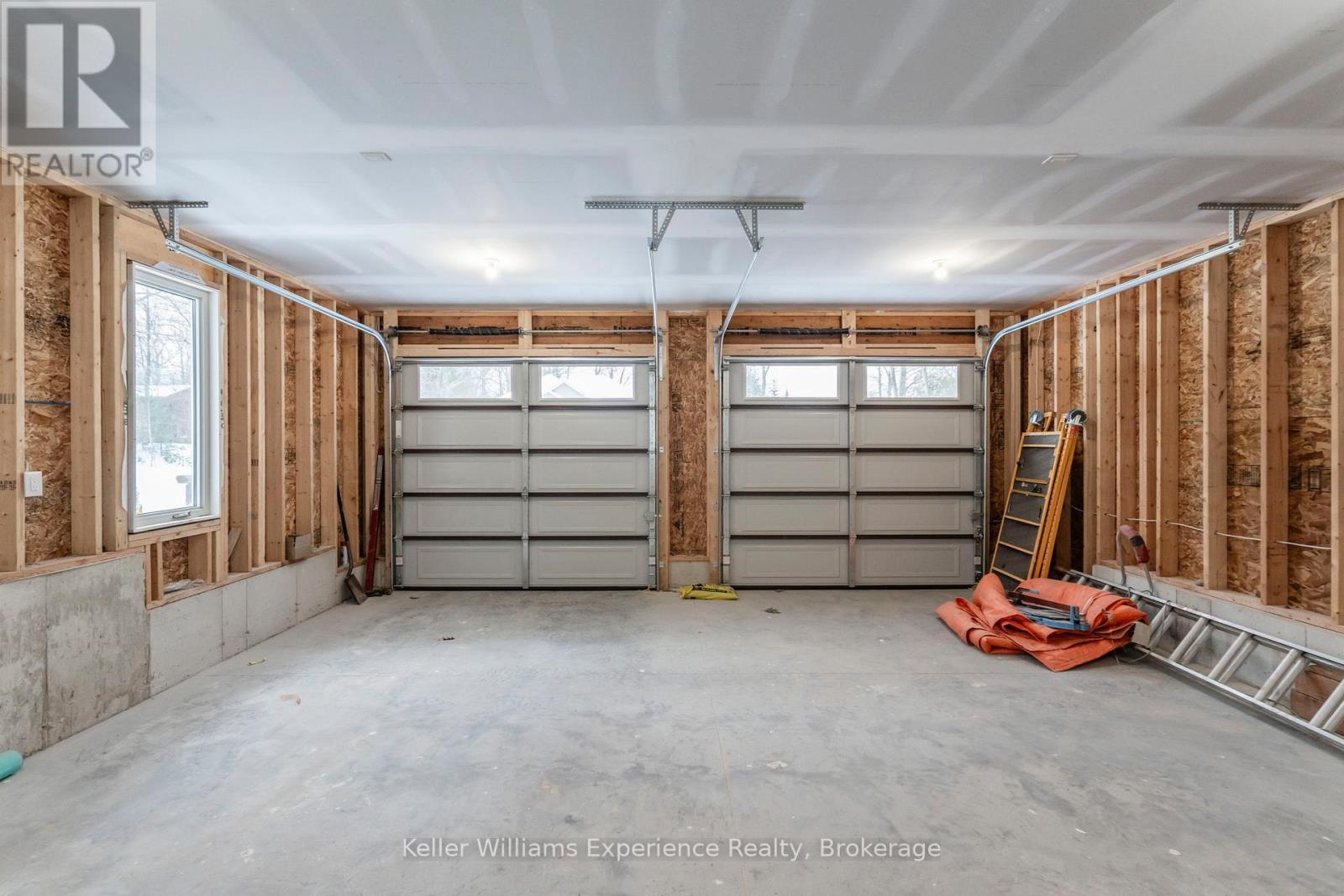 62 RUE VANIER - 19