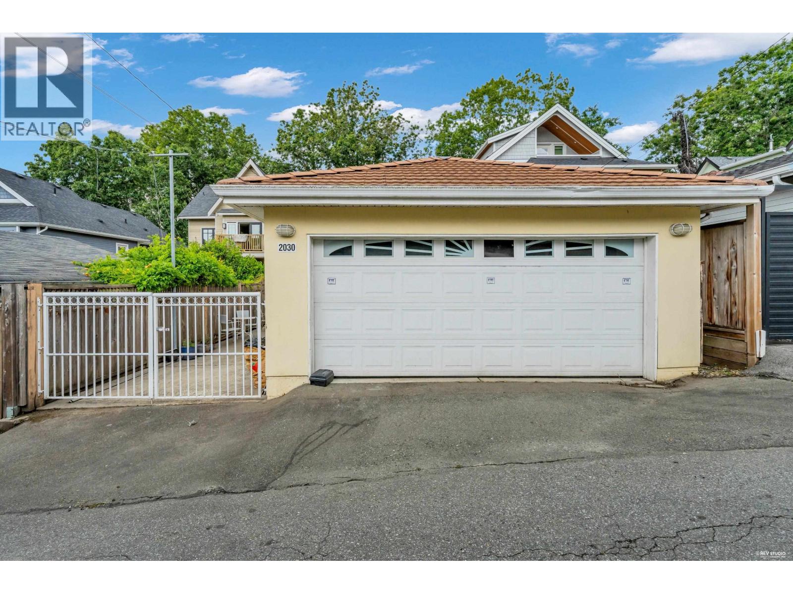 2030 E 2ND AVENUE, Vancouver