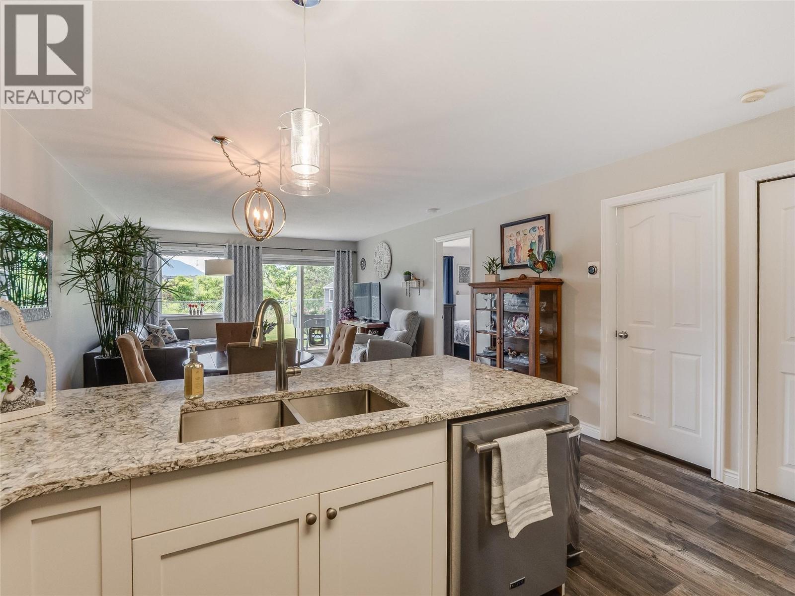 #15 1375 37th Street - 16