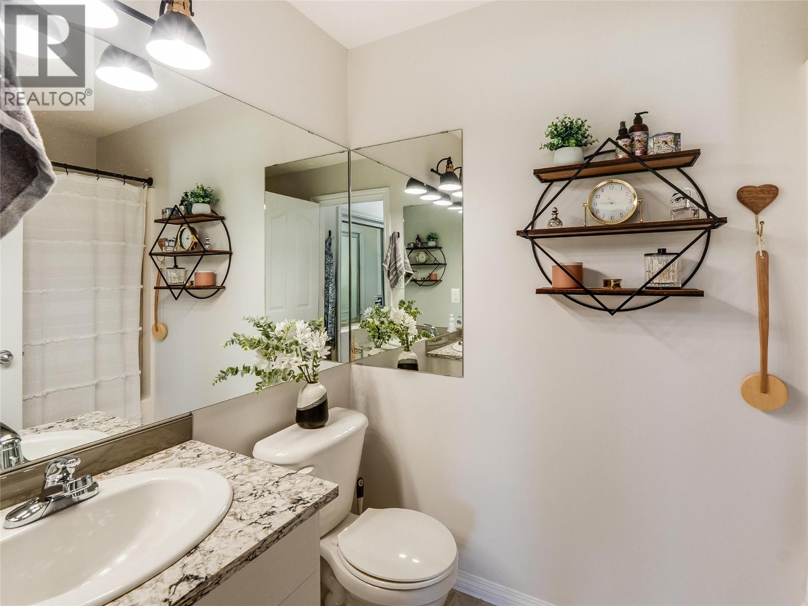 #15 1375 37th Street - 24