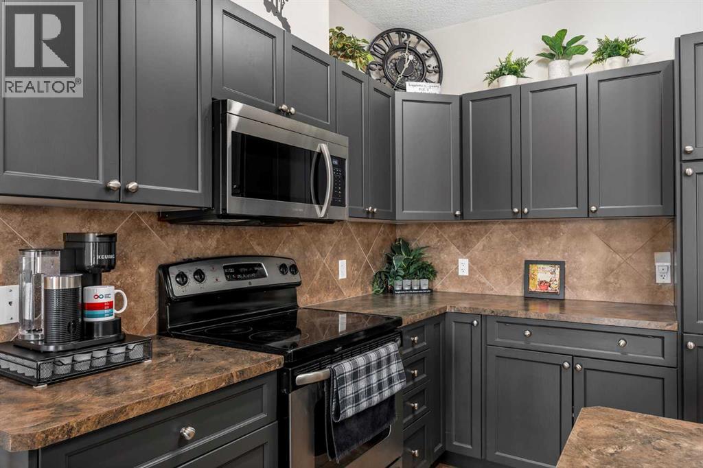 #604 620 Luxstone Landing SW - 16