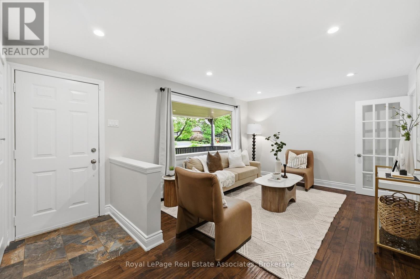 1924 BALSAM AVENUE - 8