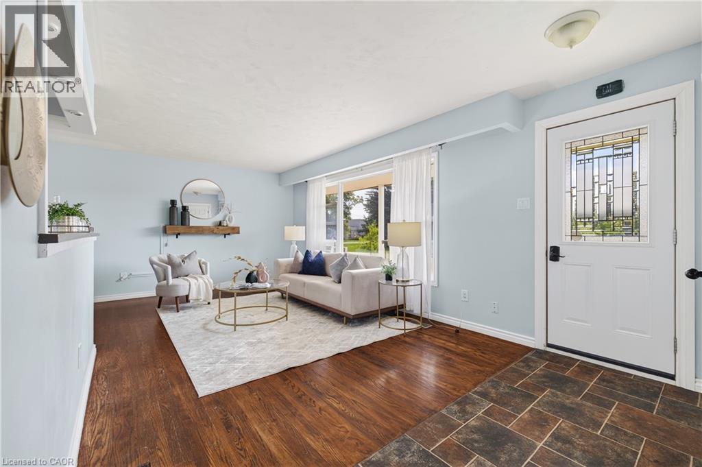 261 KING Street - 5