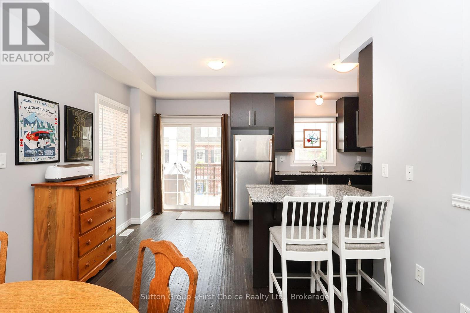 11 JOHN RUSSELL LANE - 14