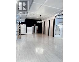 655 2 Street Se, Medicine Hat, AB T1A0C8 Photo 33
