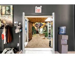 655 2 Street Se, Medicine Hat, AB T1A0C8 Photo 26