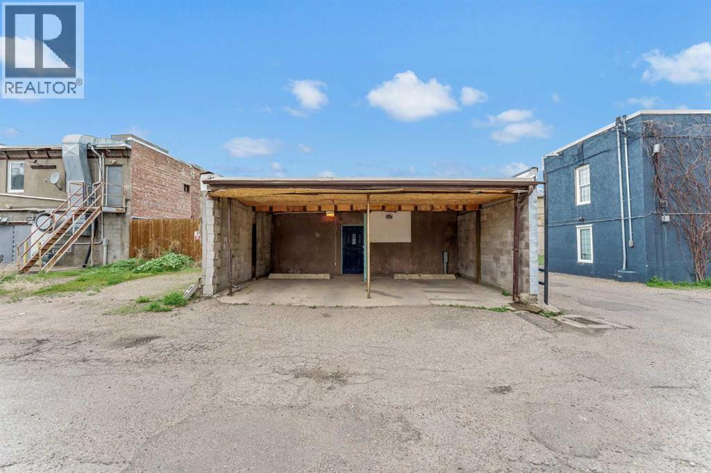 655 2 Street Southeast - Photo 37
