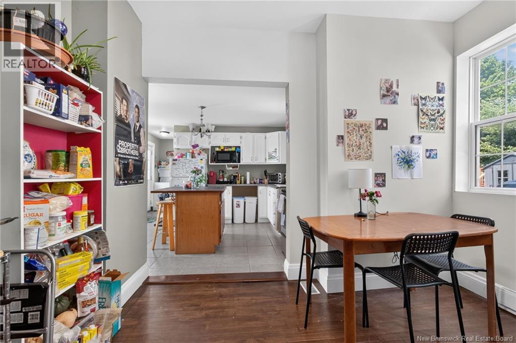 12-12A Weldon Street - 14