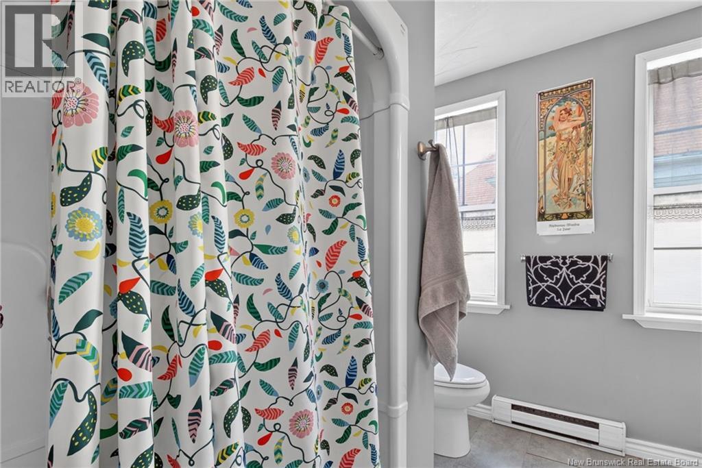 12-12A Weldon Street - 23