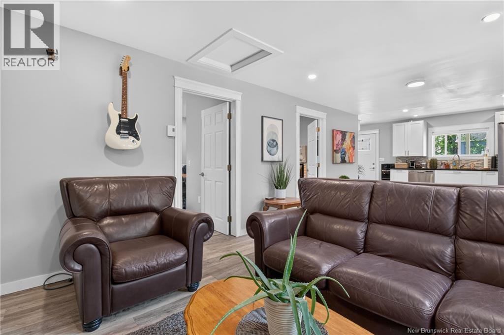 12-12A Weldon Street - 40
