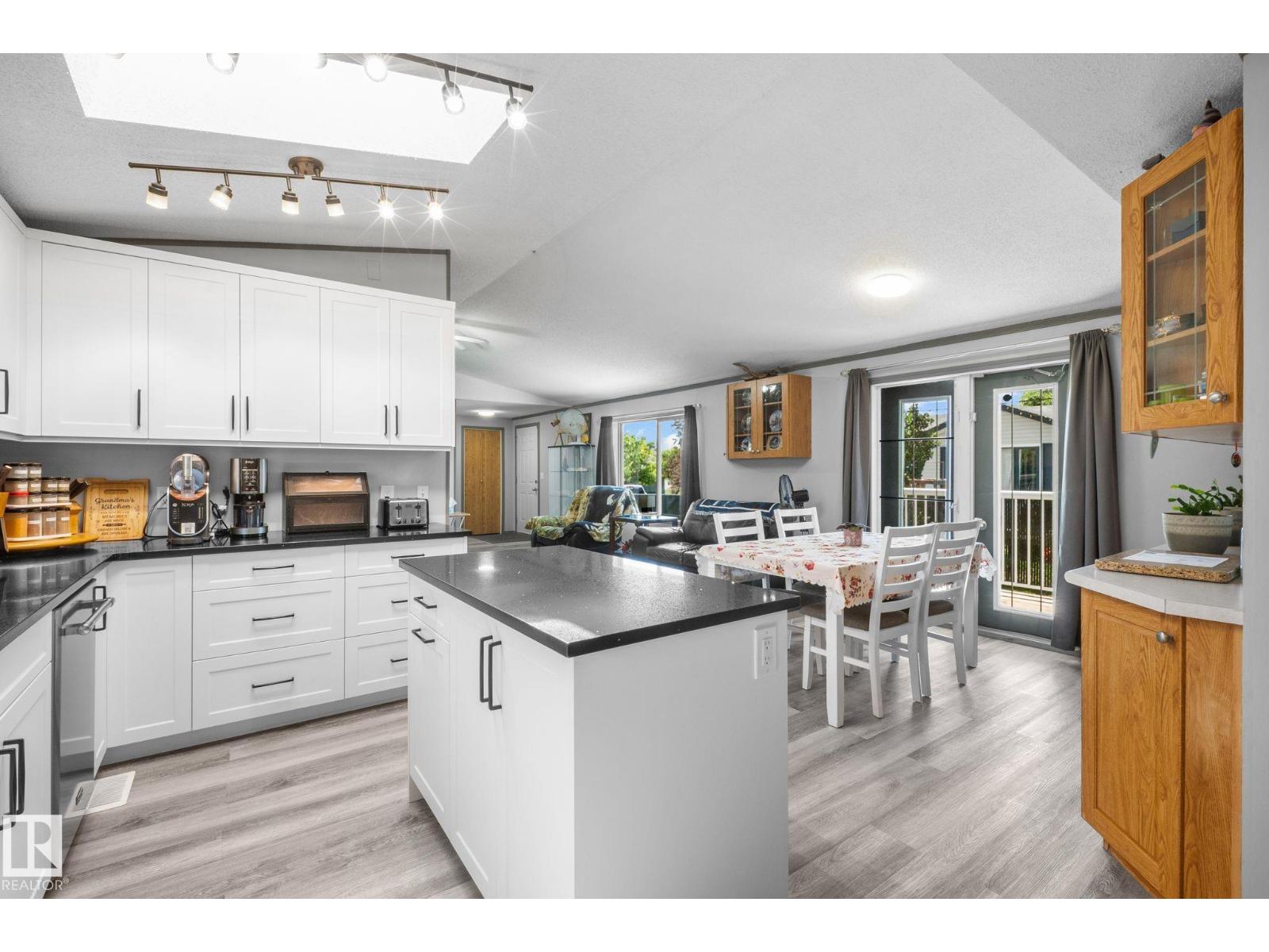 31 Graywood Cove - 33