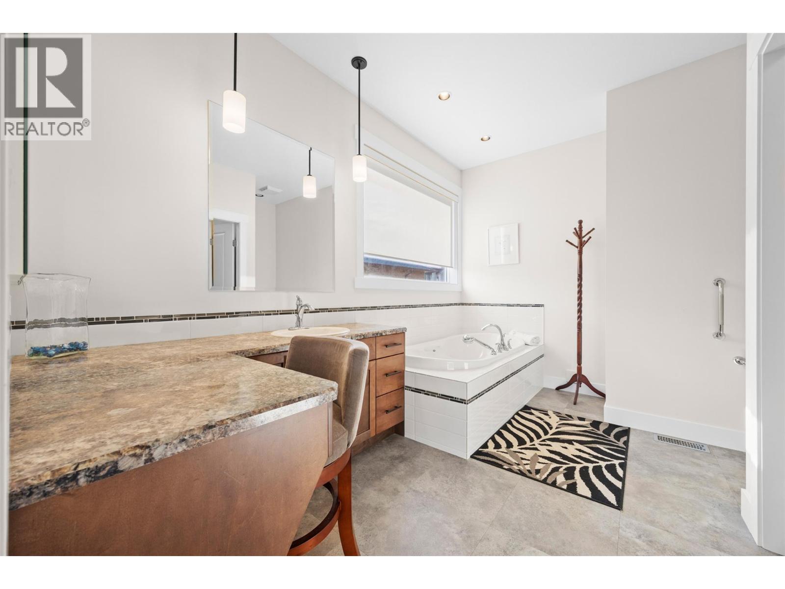 2589 Sylvia Road - 24