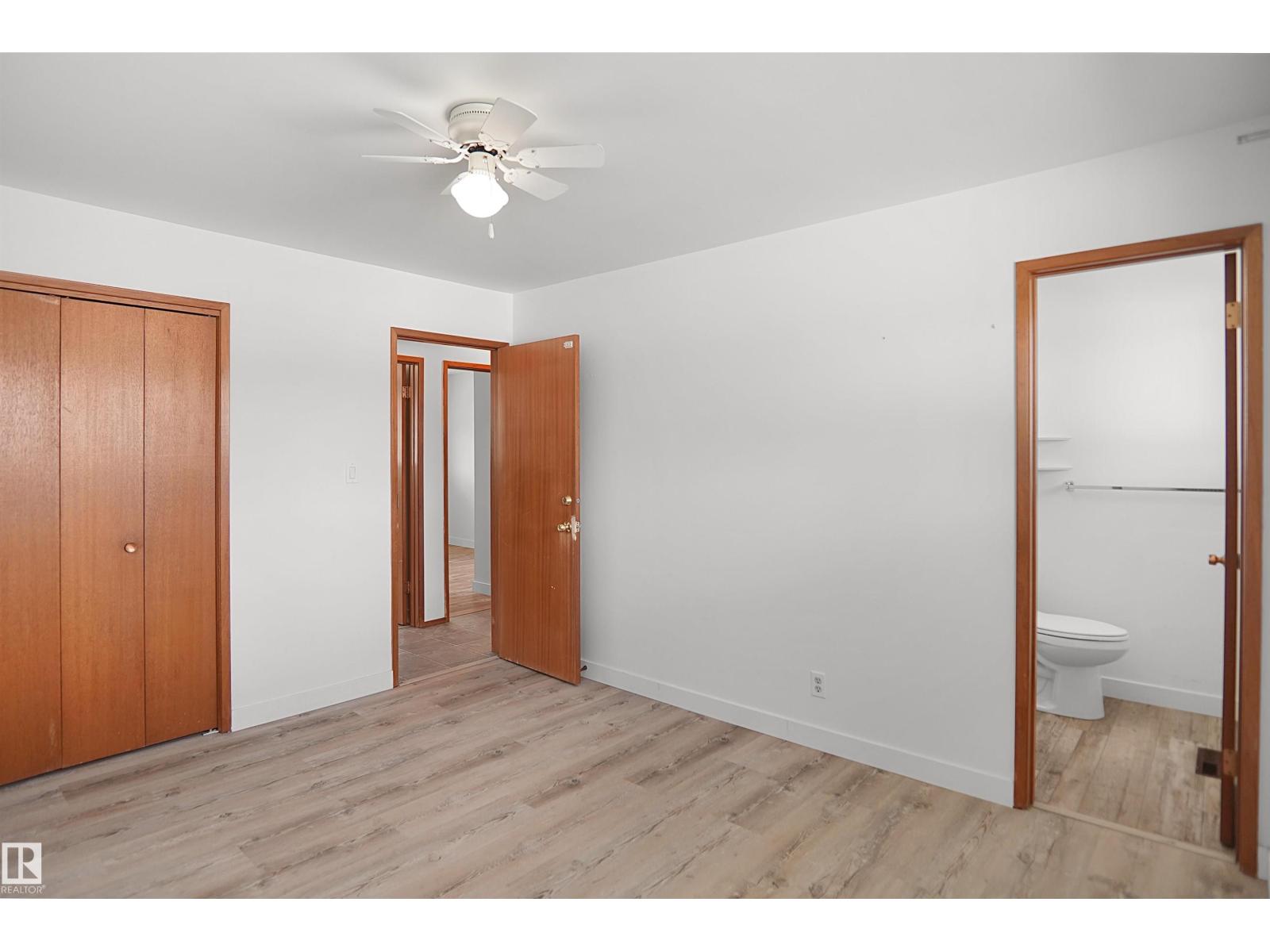 7804 143 AV NW - 21