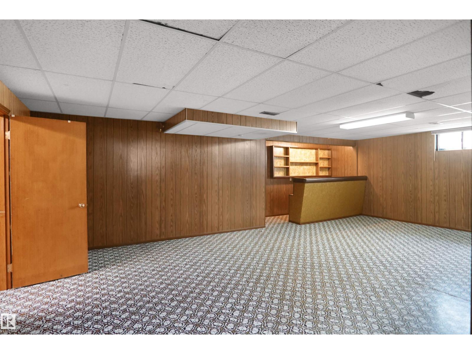 7804 143 AV NW - 29