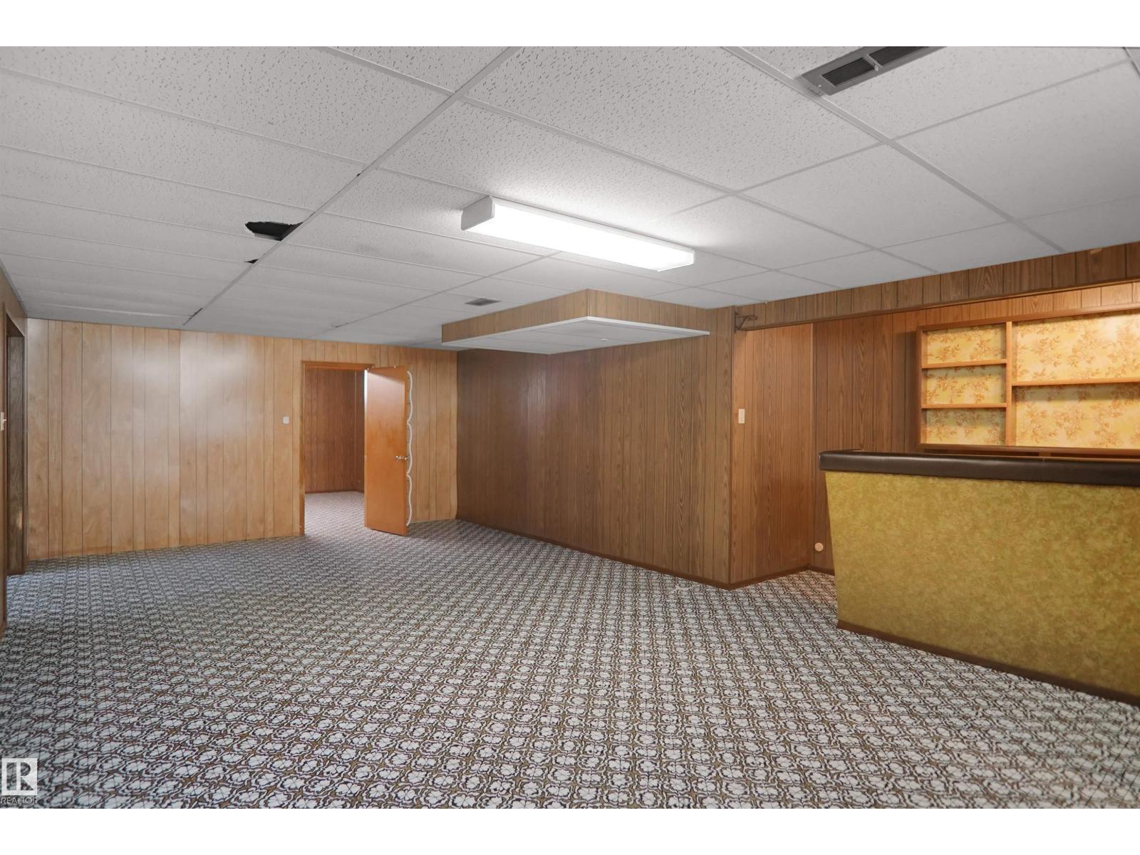 7804 143 AV NW - 31