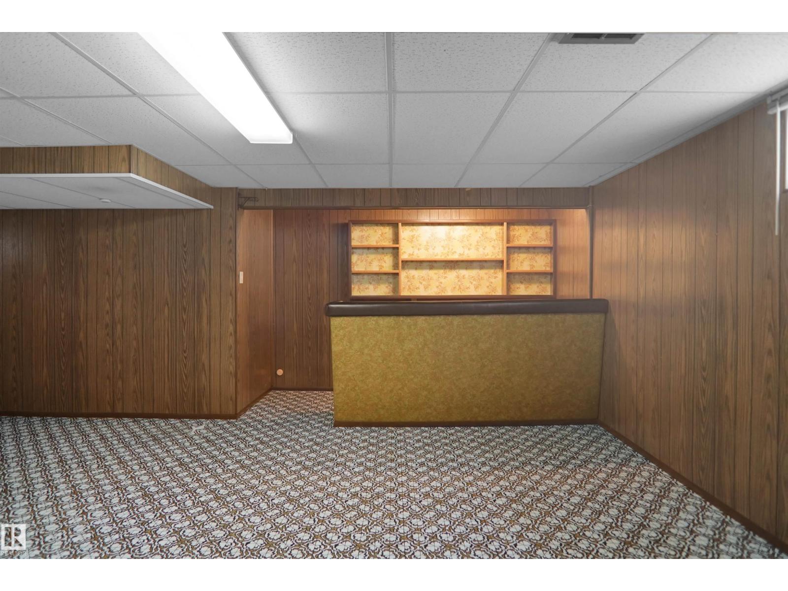 7804 143 AV NW - 32