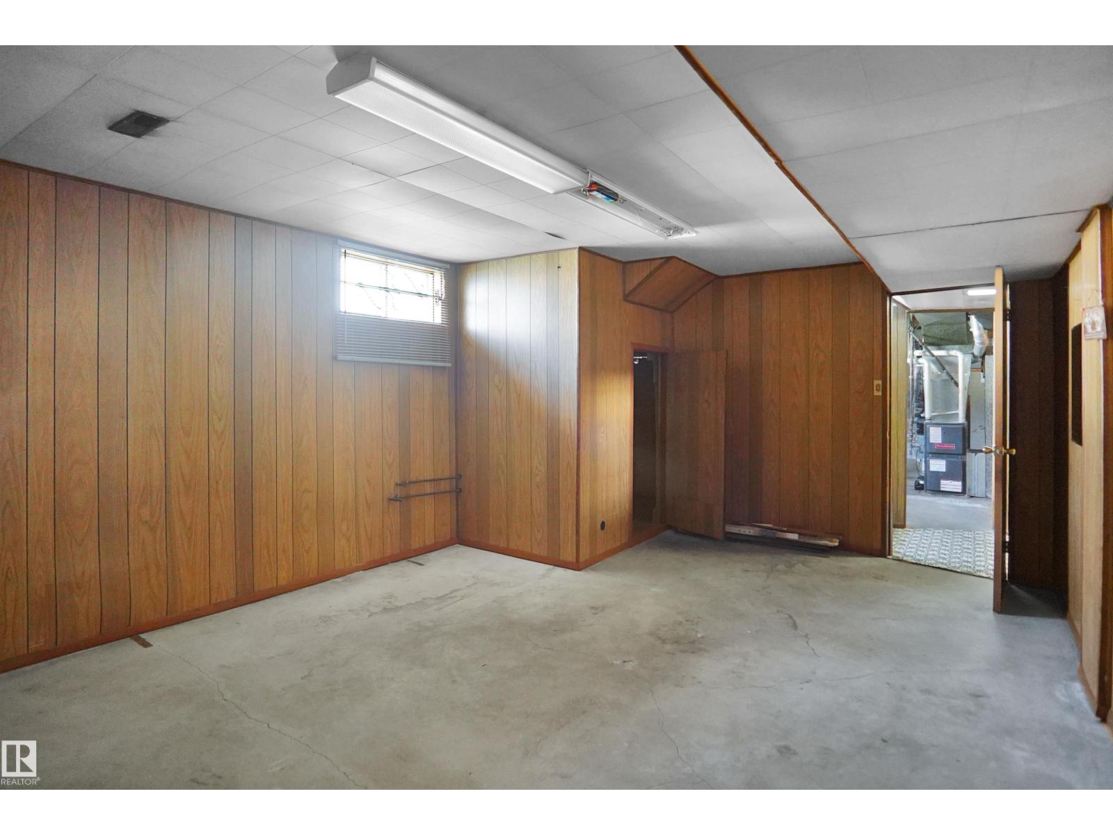 7804 143 AV NW - 37