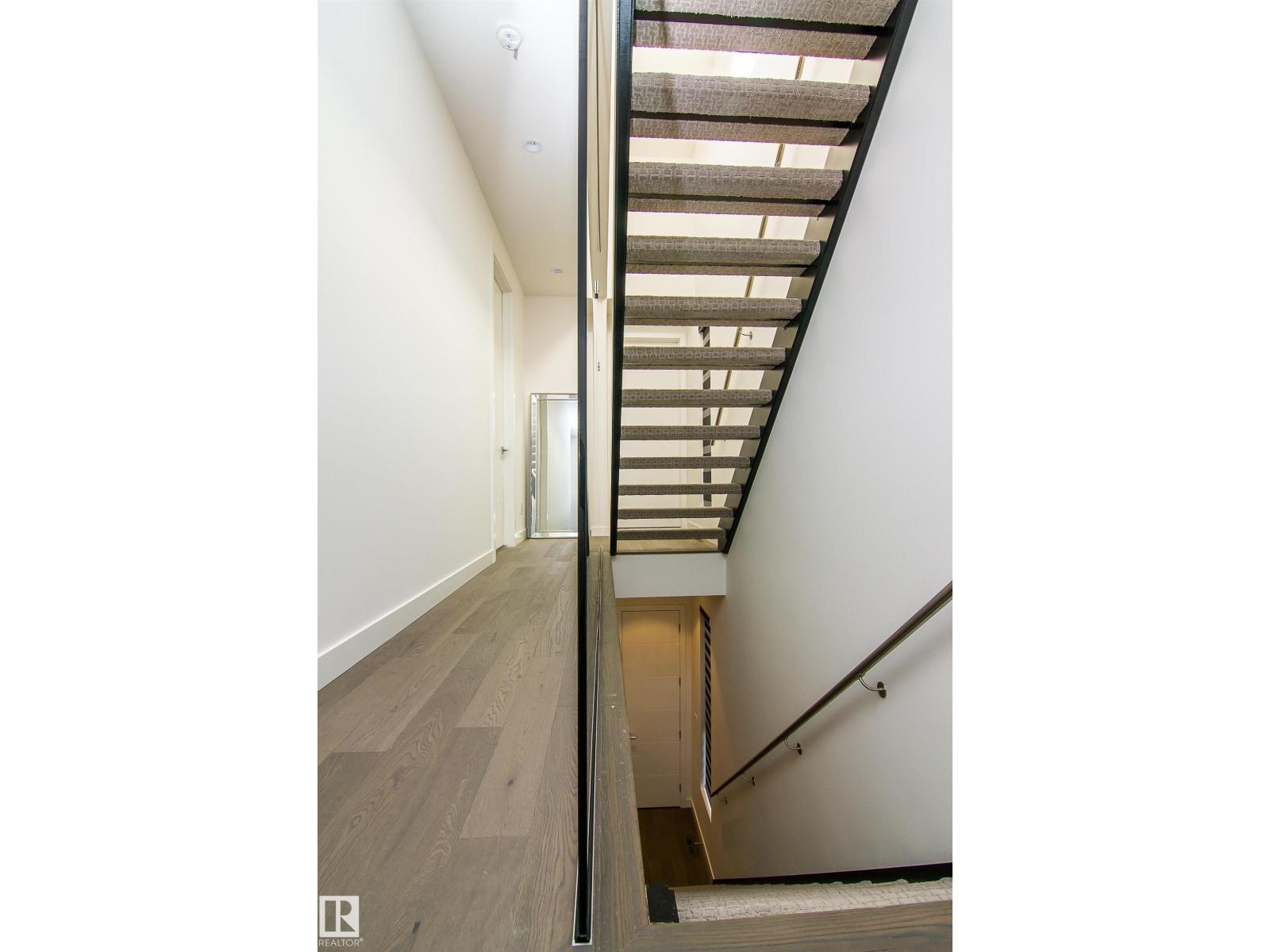 13218 102 Avenue NW - Photo 12