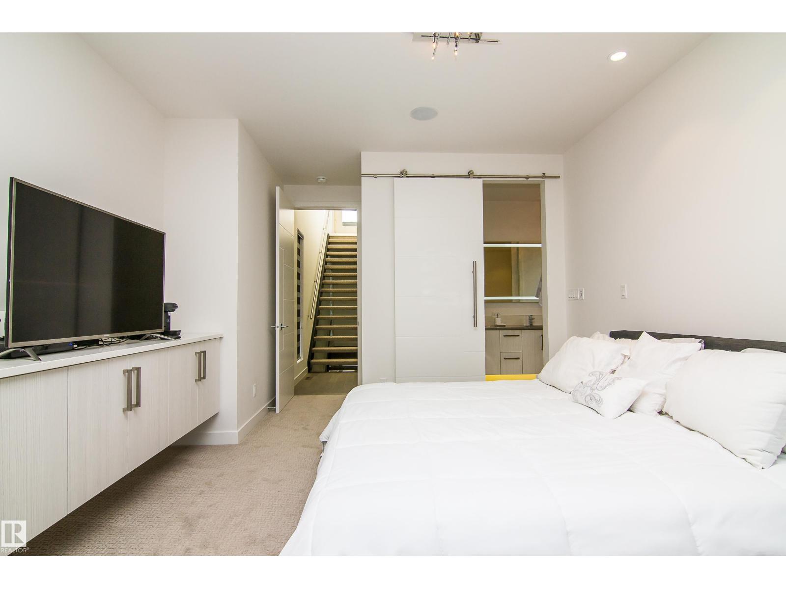 13218 102 Avenue NW - Photo 13