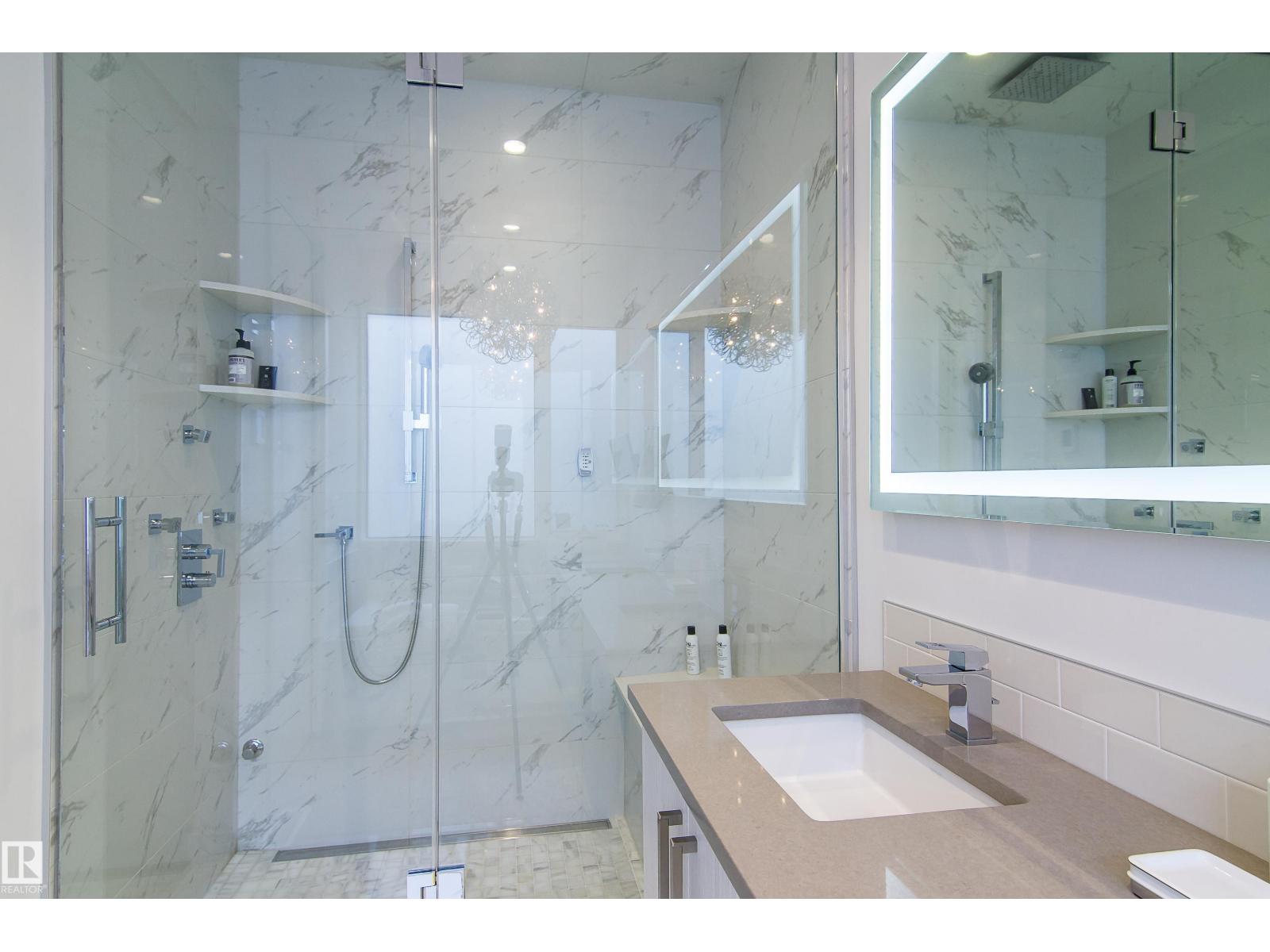 13218 102 Avenue NW - Photo 15