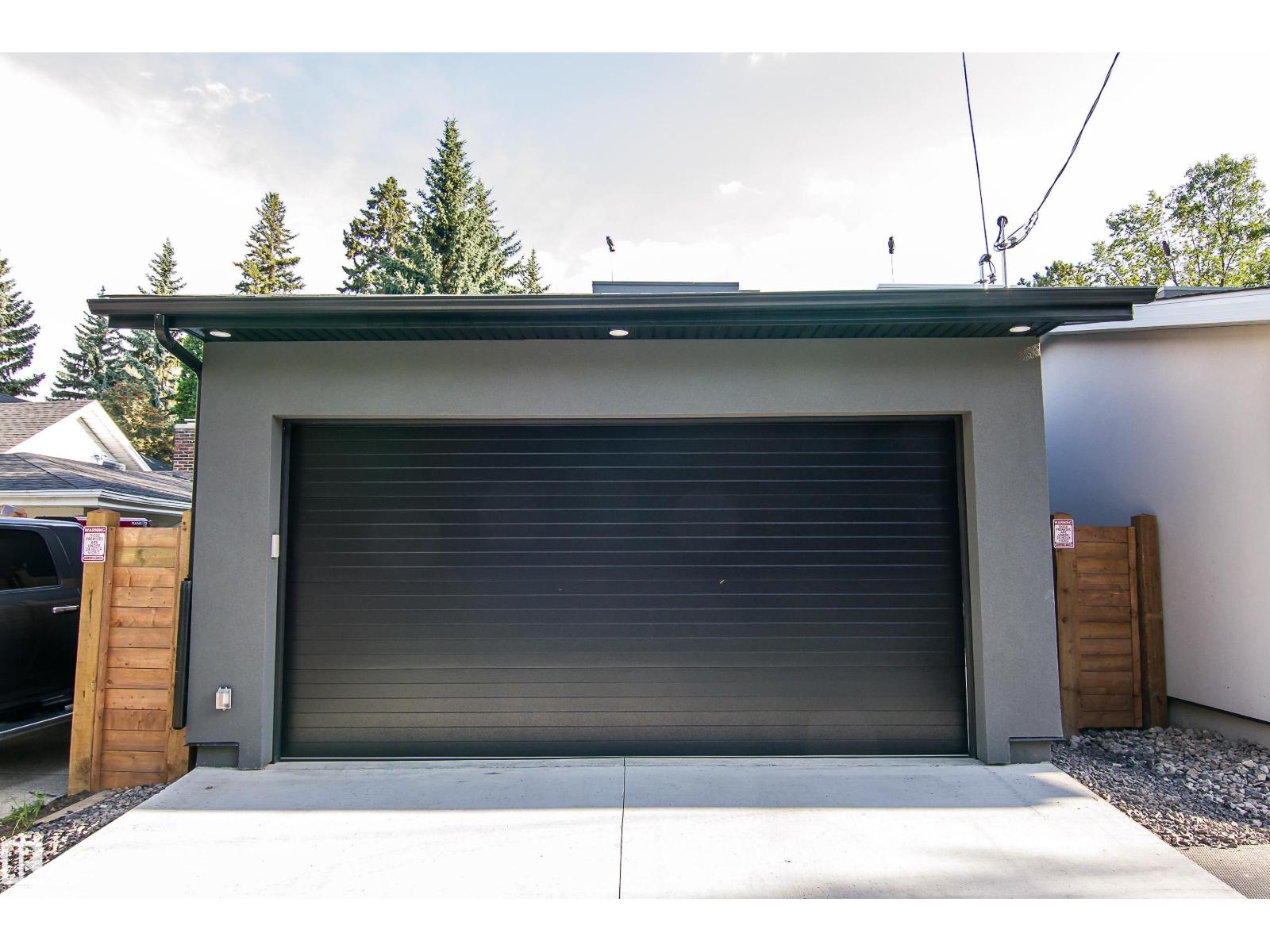 13218 102 Avenue NW - Photo 28