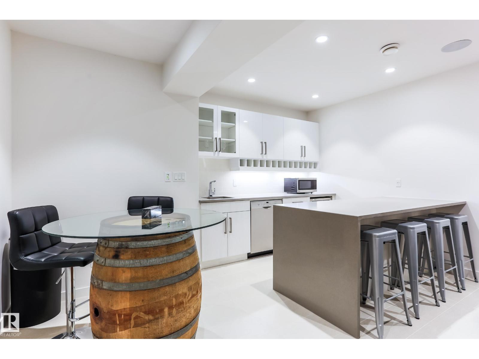 13218 102 Avenue NW - Photo 29