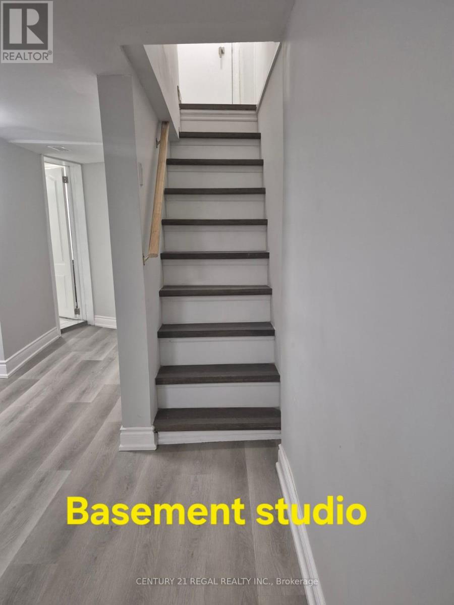 462 DAWES ROAD - 3