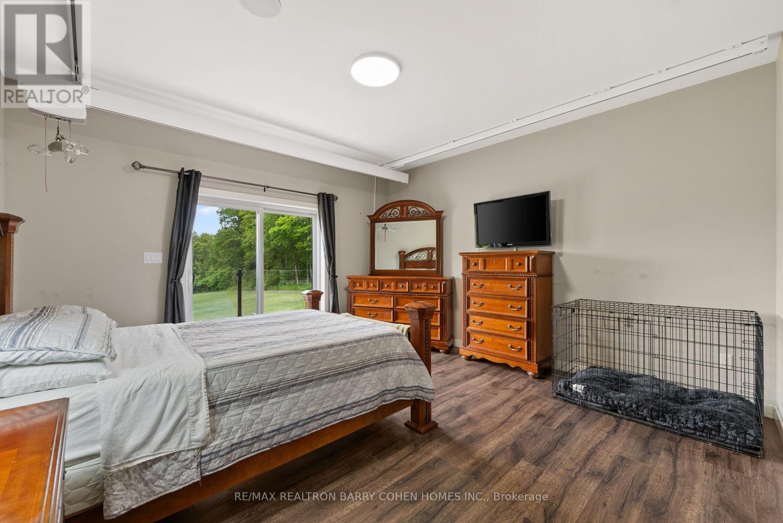 3395 PICKERING UXBRIDGE TOWNLINE - 21