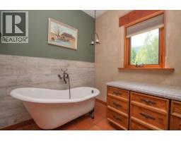 1309 Eagle Ridge Road, Lumby, BC V0E2G4 Photo 30
