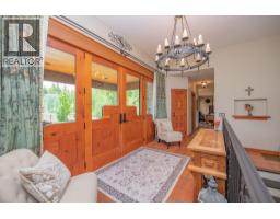 Full bathroom - 1309 Eagle Ridge Road, Lumby, BC V0E2G4 Photo 15